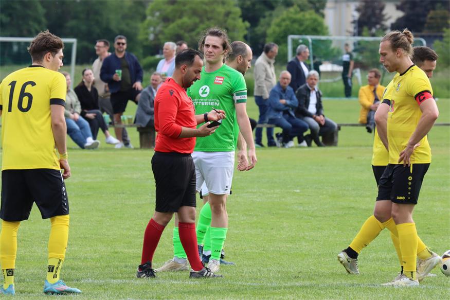 SVM, SVE, Ollersdorf und Burgauberg feierten Derbysiege
