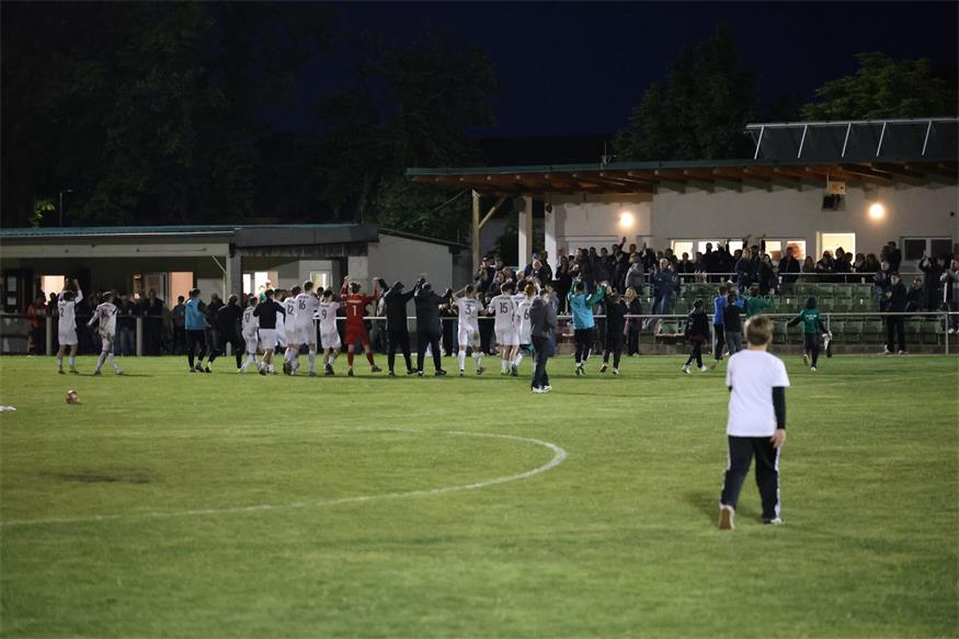Hornstein: Aufstieg ist fast fix