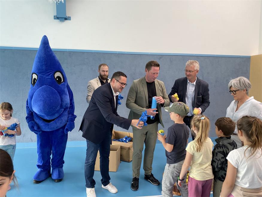„Tropfi“ besuchte die Volksschule Schattendorf
