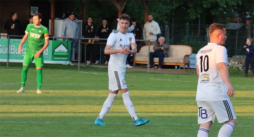 Nach Heimsieg: Welgersdorf ist Meister & steigt auf