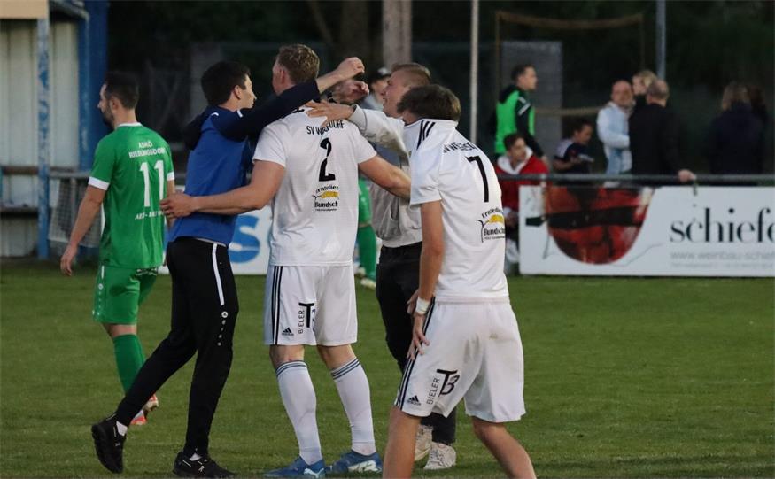 Nach Heimsieg: Welgersdorf ist Meister & steigt auf