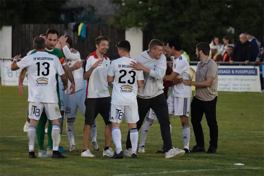 Nach Heimsieg: Welgersdorf ist Meister & steigt auf