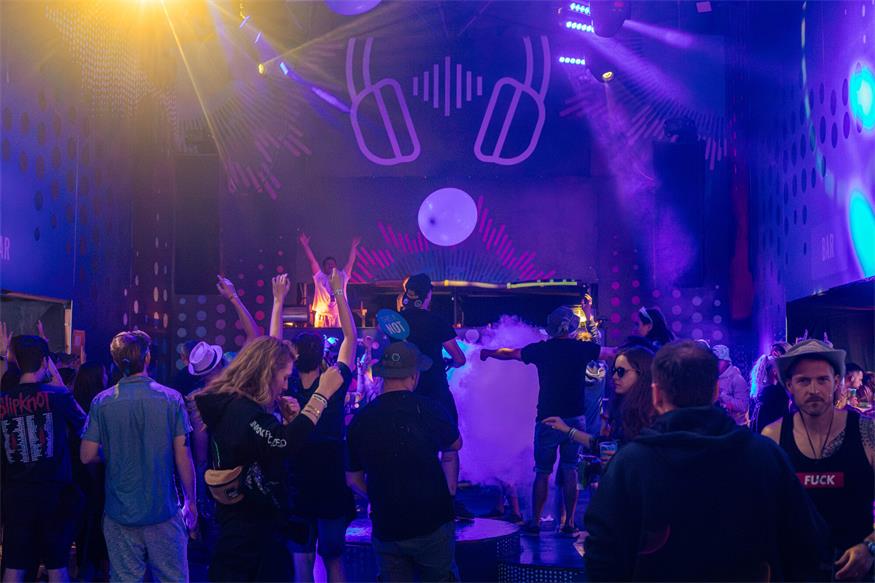 Nova Rock läuft: Auf den Pannonia Fields ging’s munter weiter