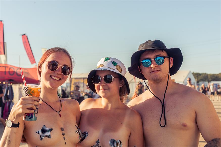 Nova Rock: 220.000 Fans zwischen Zeltlager und Chalet Deluxe