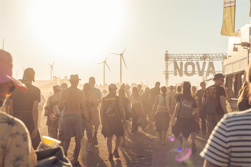Nova Rock: 220.000 Fans zwischen Zeltlager und Chalet Deluxe