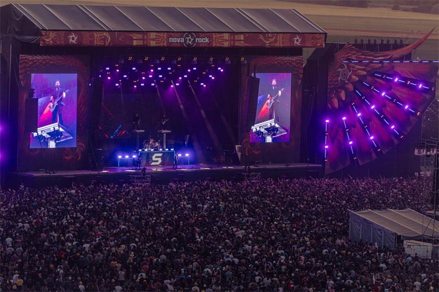 Nova Rock: 220.000 Fans zwischen Zeltlager und Chalet Deluxe