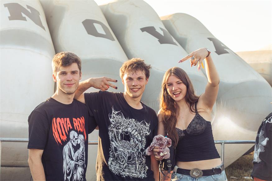 Nova Rock: 220.000 Fans zwischen Zeltlager und Chalet Deluxe