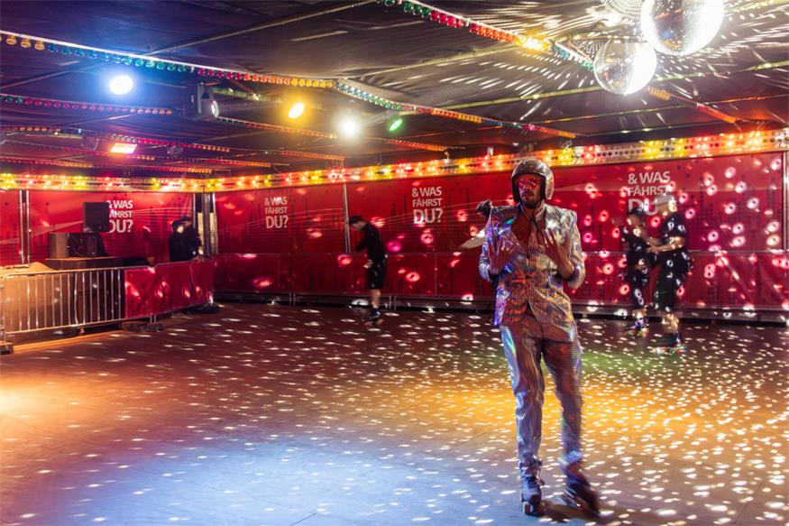 Roller Disco, Riesenrad und Heiratsantrag: Nova Rock abseits der Bühne