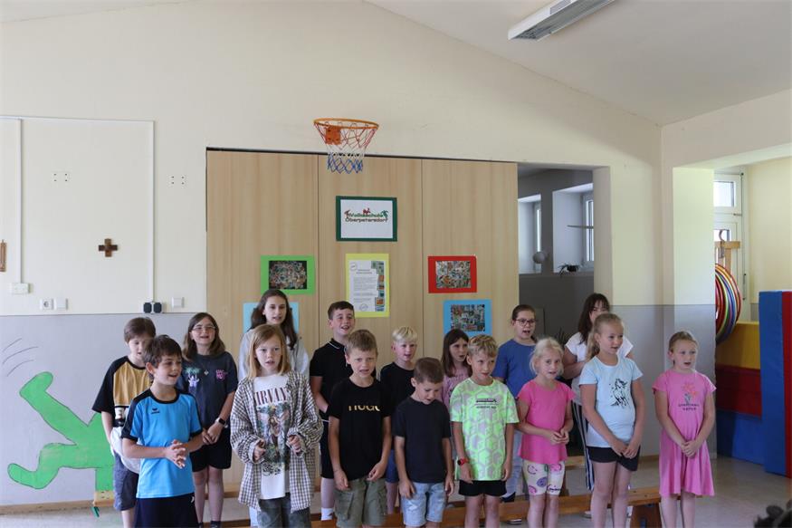 „Heimat zum Verschicken“ - Briefmarken aus der Schule Oberpetersdorf