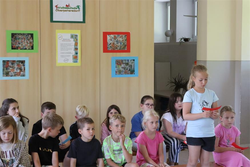 „Heimat zum Verschicken“ - Briefmarken aus der Schule Oberpetersdorf