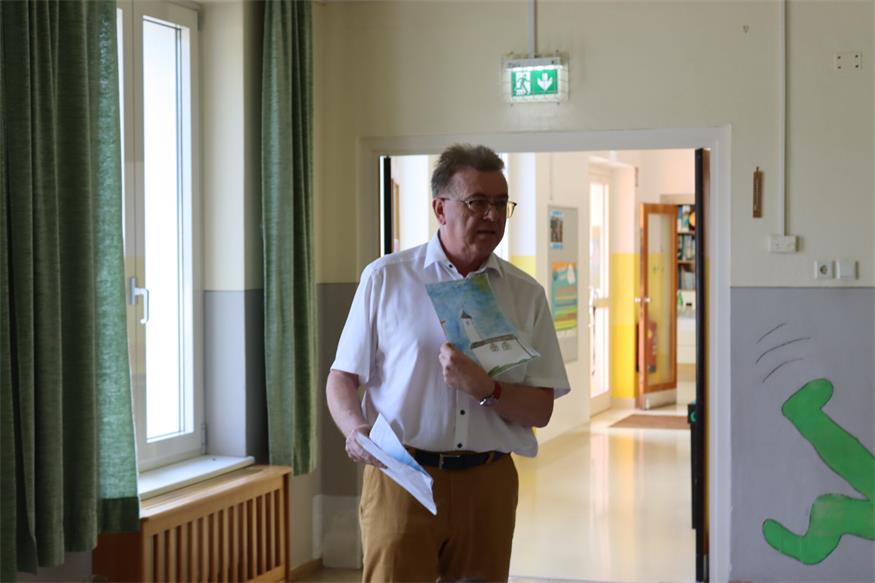 „Heimat zum Verschicken“ - Briefmarken aus der Schule Oberpetersdorf