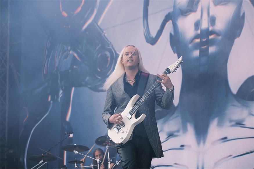 Mit Metal und entspannten Tönen in die dritte Nova-Nacht