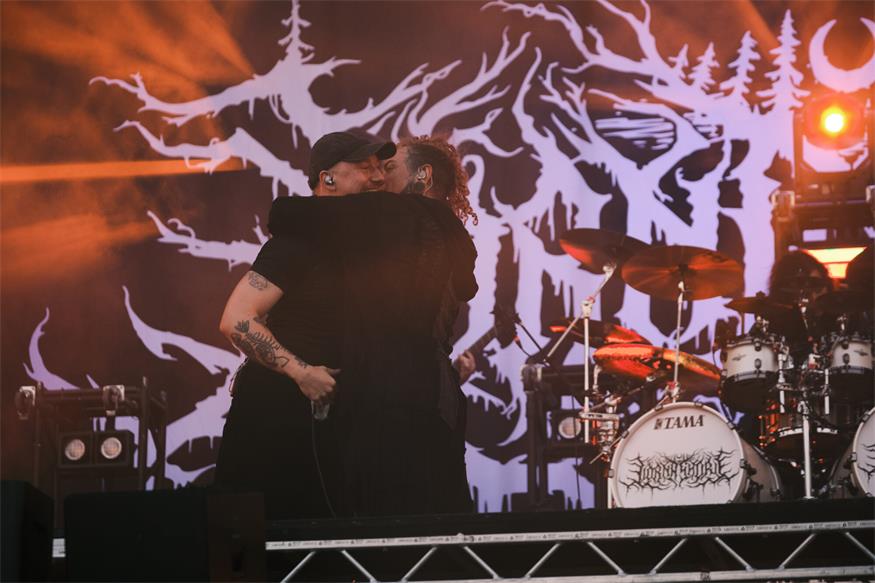 Mit Metal und entspannten Tönen in die dritte Nova-Nacht