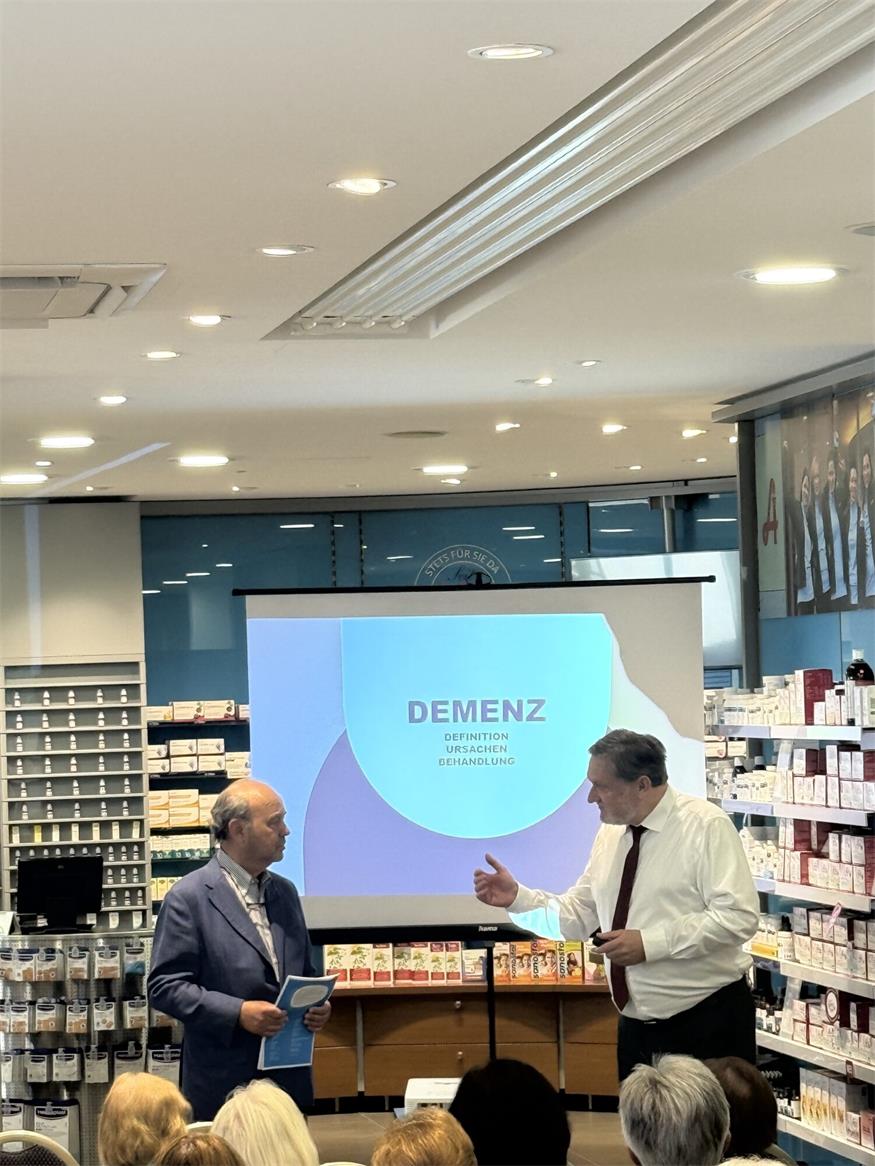 Apotheke Oberpullendorf: zum Vortrag über Demenz geladen