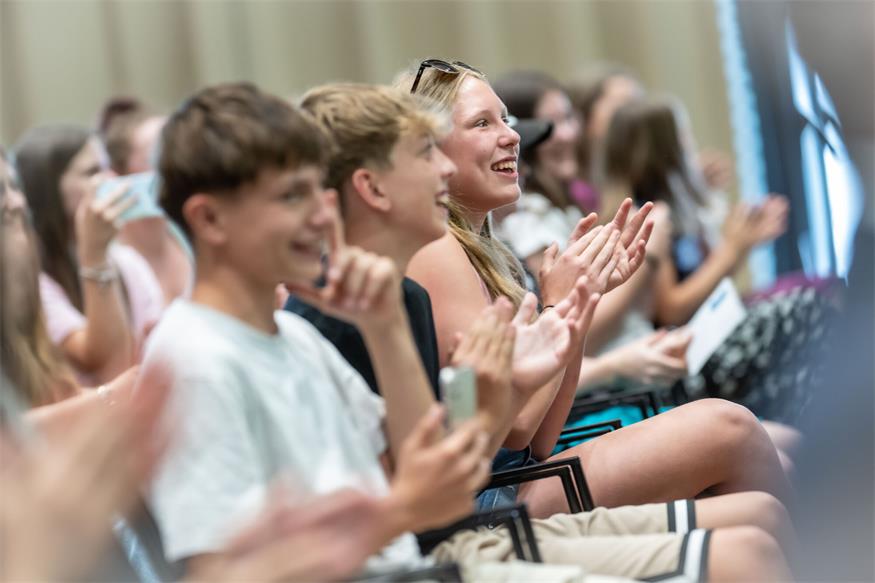 HAK Neusiedl gewinnt Finanzbildungspreis für Projekt mit Volksschülern
