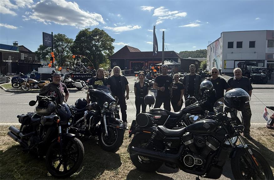 Custom Motorcycles eröffnete: Satter Sound und viel Chrom in Stoob-Süd