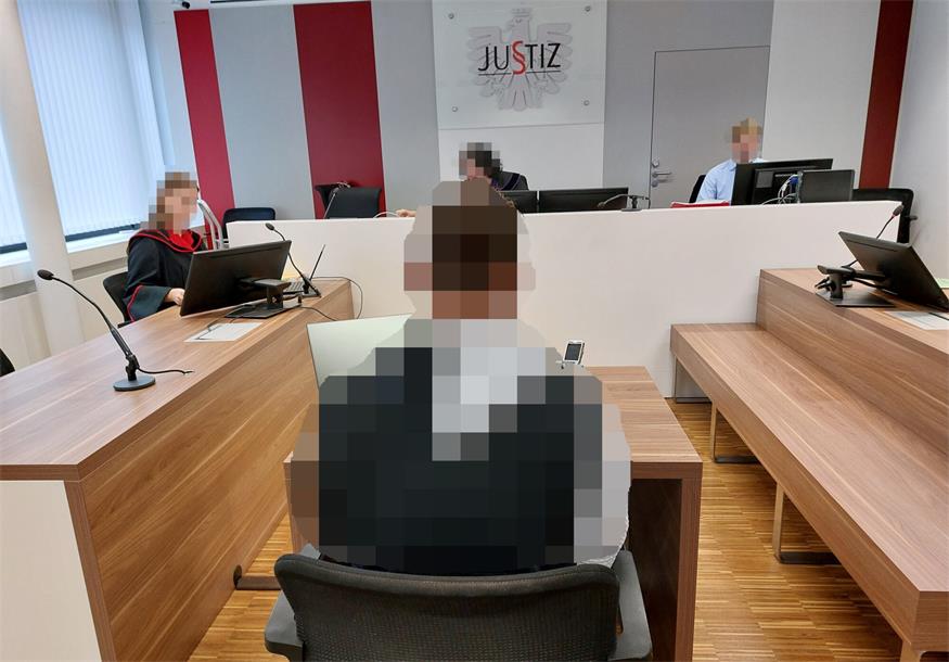 Weil seine Ex-Freundin das Beziehungsende nicht akzeptieren wollte, musste ein 26-Jähriger vor Gericht.
