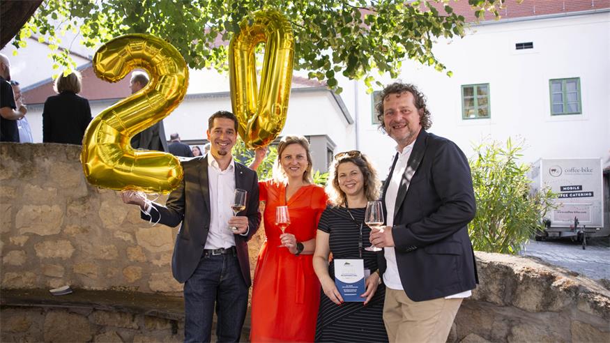 Wein Burgenland-Geschäftsführer Christian Zechmeister, Verena Klöckl von der Landwirtschaftskammer, Judith Stoll von der FH Burgenland und Studiengangsleiter Marcus Wieschoff feierten das 20. Jubiläums des Studiengangs.
