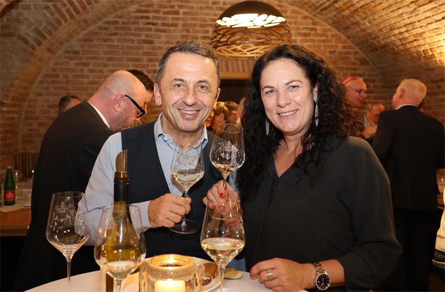 Erster Wein des bischöflichen Weinguts auf den Namen „Severus“ getauft