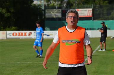 Wetten, dass Andau-Trainer Christian „Jumbo“ Bauer sein Team wieder lautstark nach vorne peitschen wird?