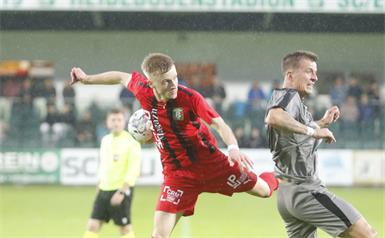Wieder fit. Peter Thüringer (l.) ist wieder voll bei Kräften und möchte bei der Spg Neudorf/Parndorf Juniors angreifen.Foto: Schneeweiß