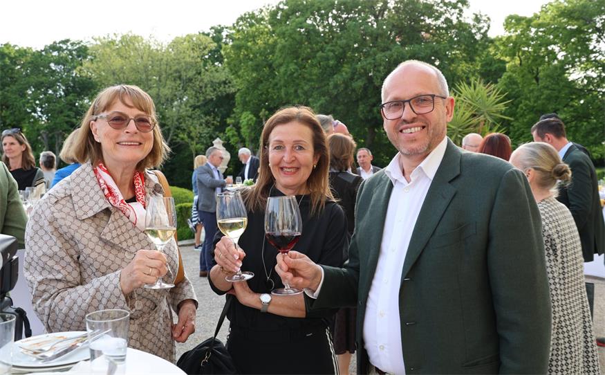 Schloss Halbturn im Dreivierteltakt der Geschichte