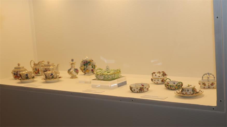 Schloss Halbturn im Dreivierteltakt der Geschichte