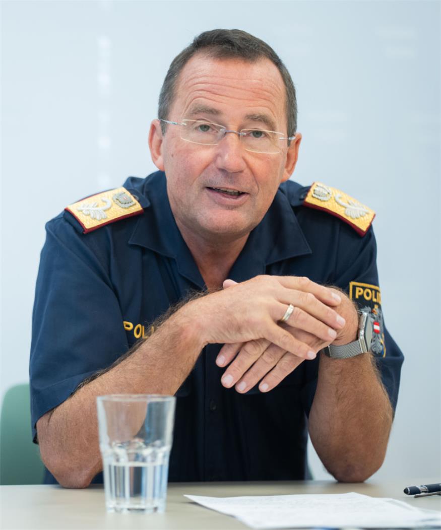 Wiens Polizeipräsident Gerhard Pürstl sieht weiter Sparbedarf