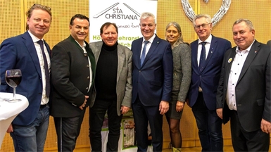 Wiesens Amtsleiter Christoph Kroyer, Wollfgang Lang, Wiesens Bürgermeister Matthias Weghofer, Landesrat Anton Kasser, Vizebürgermeisterin Sabina Doria, Bundesrat Martin Preineder und Bürgermeister Benhard Karnthaler beim Neujahrsempfang.