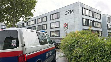 Zahlreiche Schulen wurden am Montag in sechs Bundesländern evakuiert.
