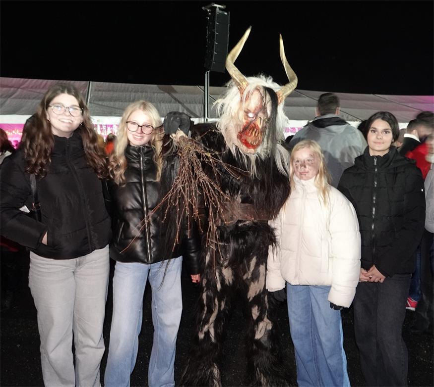 Perchtenlauf ließ Brauchtumspflege in Oberpullendorf aufleben