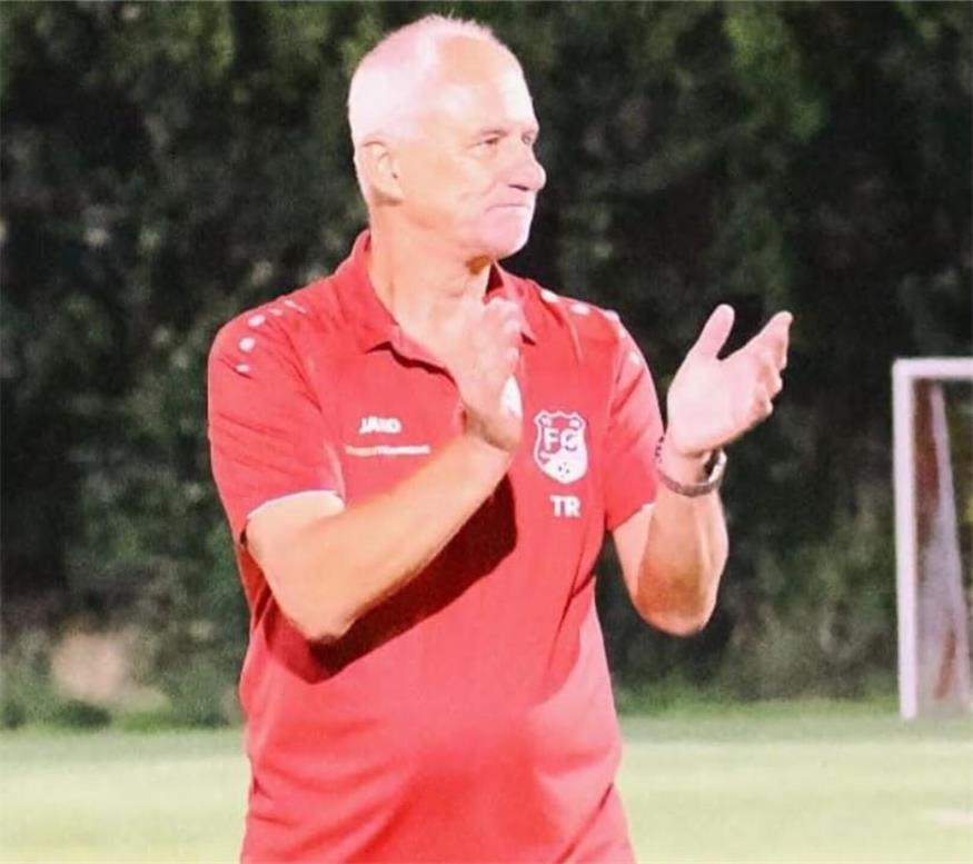 Zukünftig wird Christian Neckamm in Großhöflein ausschließlich die U14 betreuen.