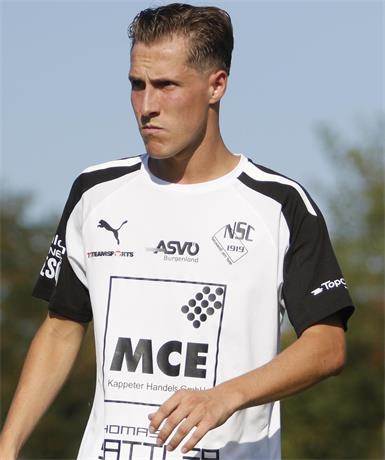 Zurück im Glück. Maximilian Moro wird nach seiner Gelbsperre wieder für den NSC auflaufen.csw