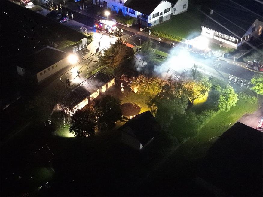 Großbrand in Stinatz: Zwei Gebäude des Heimathauses zerstört